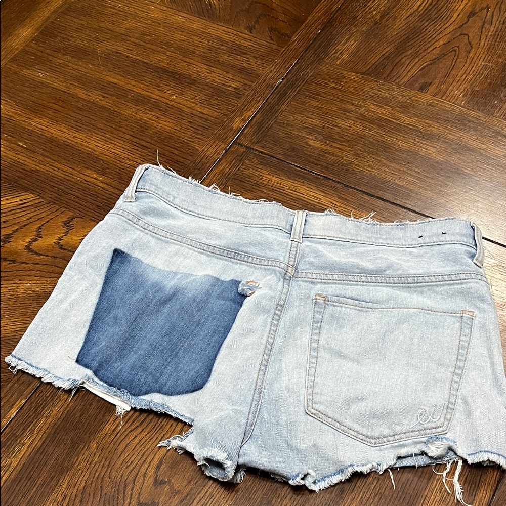 Stylish Light Blue Denim Shorts
